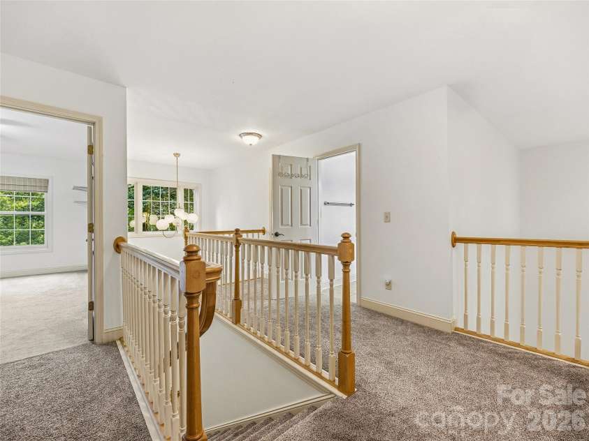840 Stoney Stream Lane, Arden, NC 28704.  MLS# CAR4394333, YatesRealty ID 34811. Upper floor