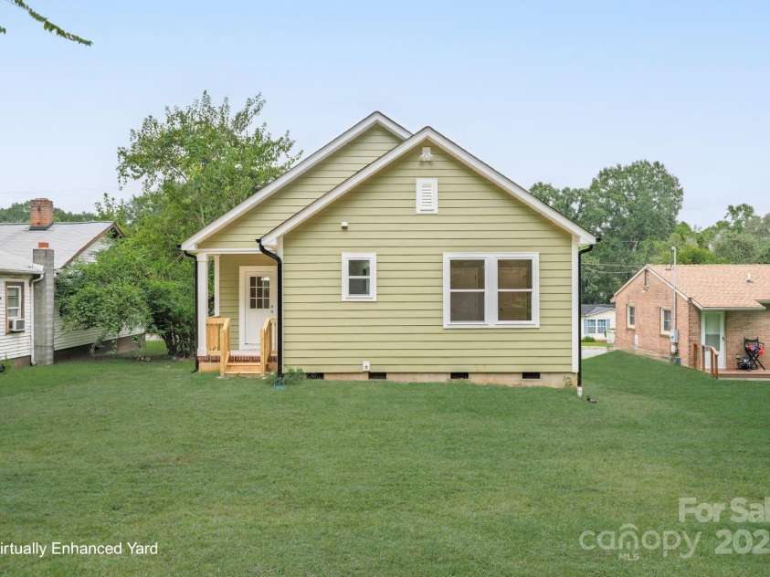1118 Lerain Court, Statesville, NC 28677.  MLS# CAR4294392, YatesRealty ID 34812. 