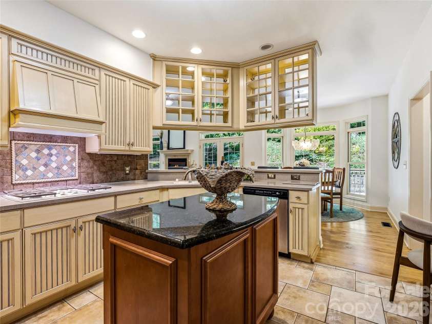 840 and 856 Stoney Stream Lane, Arden, NC 28704.  MLS# CAR4396084, YatesRealty ID 34812. 