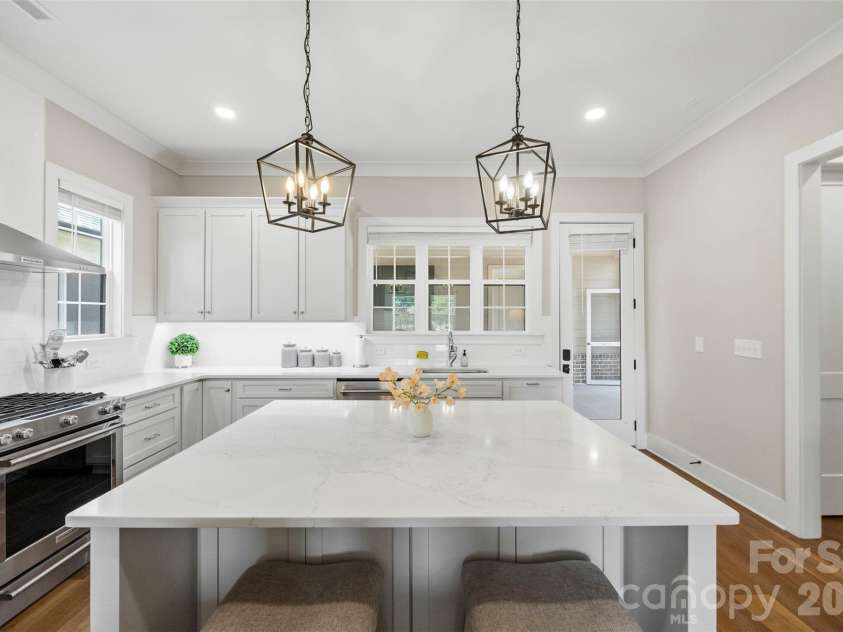 414 Main Street, Belmont, NC 28012.  MLS# CAR4398037, YatesRealty ID 34815. 