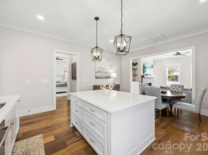 414 Main Street, Belmont, NC 28012.  MLS# CAR4398037, YatesRealty ID 34815. 