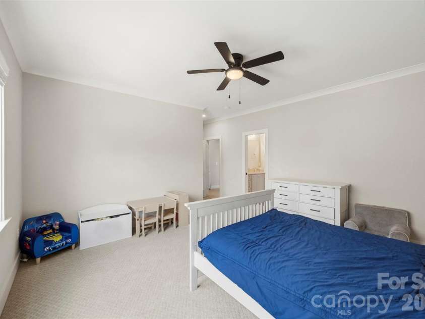 414 Main Street, Belmont, NC 28012.  MLS# CAR4398037, YatesRealty ID 34815. 