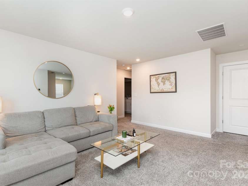 941 Rachel Anne Drive, Belmont, NC 28012.  MLS# CAR4259048, YatesRealty ID 34815. 