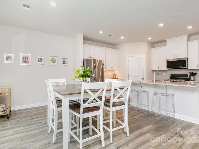 941 Rachel Anne Drive, Belmont, NC 28012.  MLS# CAR4259048, YatesRealty ID 34815. 