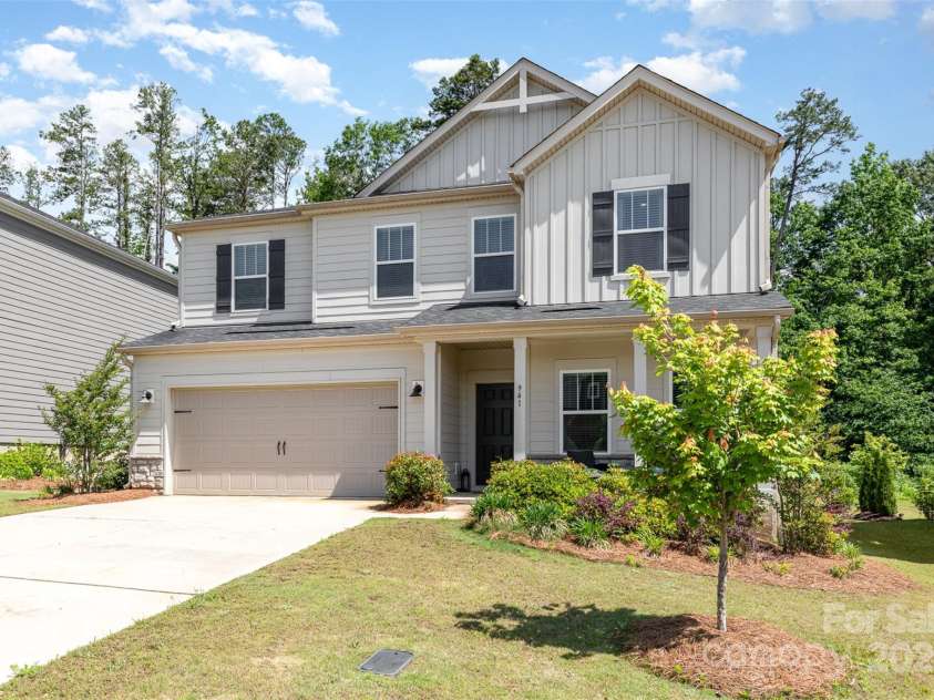 941 Rachel Anne Drive, Belmont, NC 28012.  MLS# CAR4259048, YatesRealty ID 34815. 