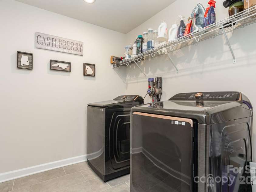 941 Rachel Anne Drive, Belmont, NC 28012.  MLS# CAR4259048, YatesRealty ID 34815. Oversized laundry