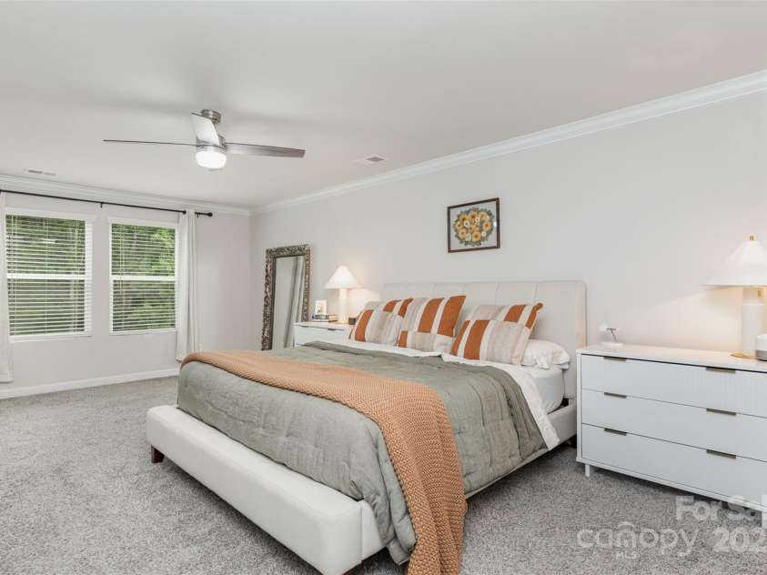 941 Rachel Anne Drive, Belmont, NC 28012.  MLS# CAR4259048, YatesRealty ID 34815. Primary suite