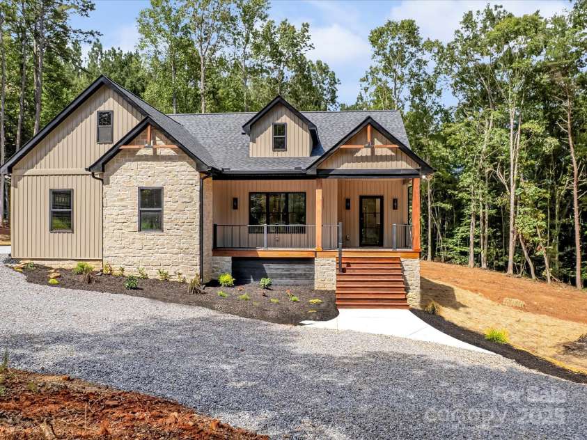 110 Rupard Road, Statesville, NC 28625.  MLS# CAR4232125, YatesRealty ID 34816. 
