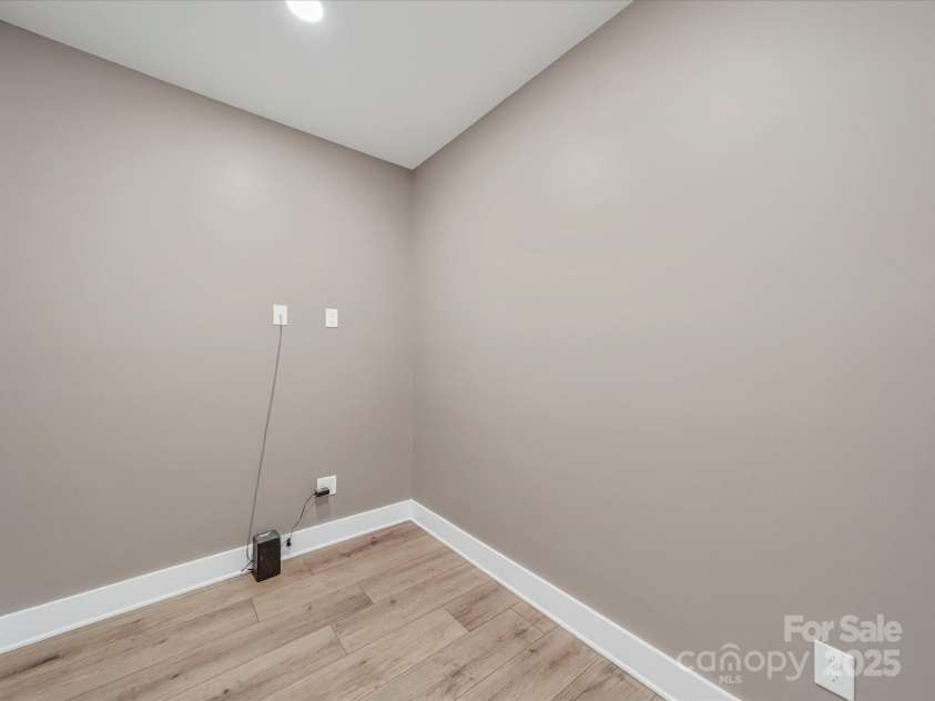 110 Rupard Road, Statesville, NC 28625.  MLS# CAR4232125, YatesRealty ID 34816. 