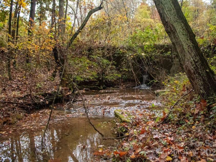 110 Rupard Road, Statesville, NC 28625.  MLS# CAR4232125, YatesRealty ID 34816. Creek