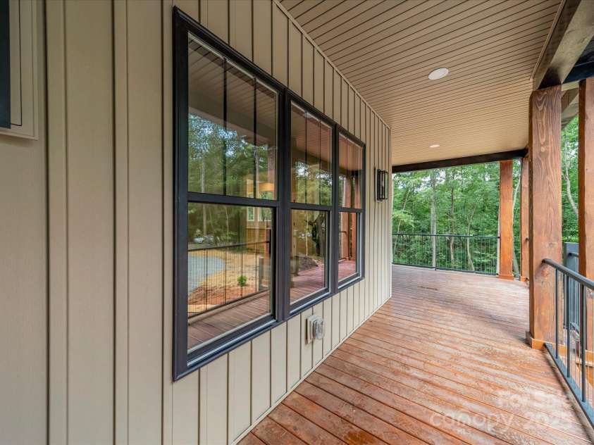 110 Rupard Road, Statesville, NC 28625.  MLS# CAR4232125, YatesRealty ID 34816. Front porch