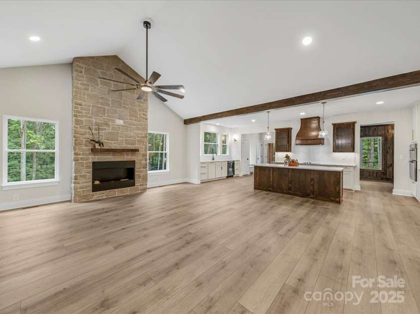 110 Rupard Road, Statesville, NC 28625.  MLS# CAR4232125, YatesRealty ID 34816. Living 