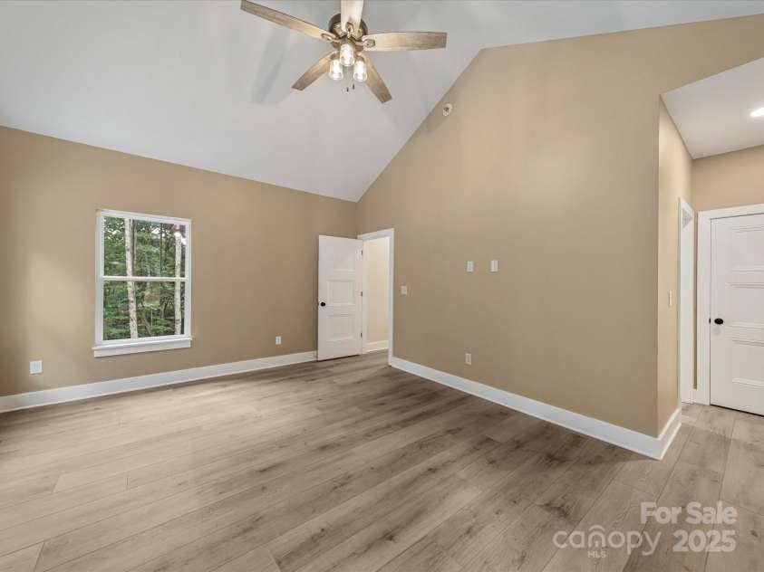 110 Rupard Road, Statesville, NC 28625.  MLS# CAR4232125, YatesRealty ID 34816. Primary bedroom