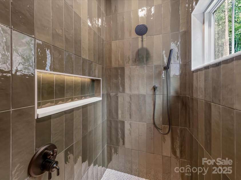 110 Rupard Road, Statesville, NC 28625.  MLS# CAR4232125, YatesRealty ID 34816. Primary shower