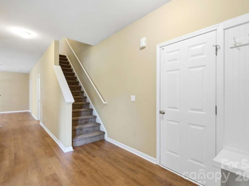 2740 Bramble Ridge Court, Charlotte, NC 28215.  MLS# CAR4398048, YatesRealty ID 34816. 