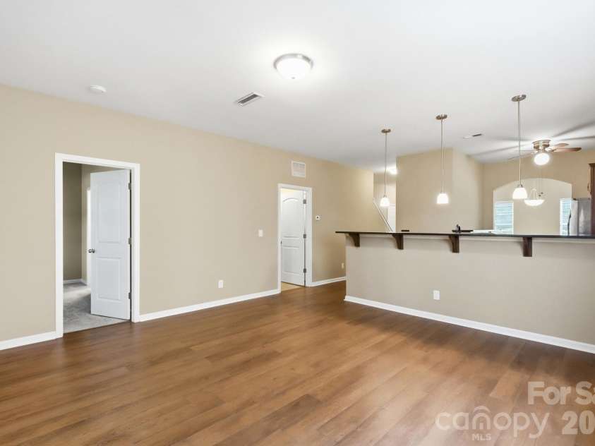 2740 Bramble Ridge Court, Charlotte, NC 28215.  MLS# CAR4398048, YatesRealty ID 34816. 