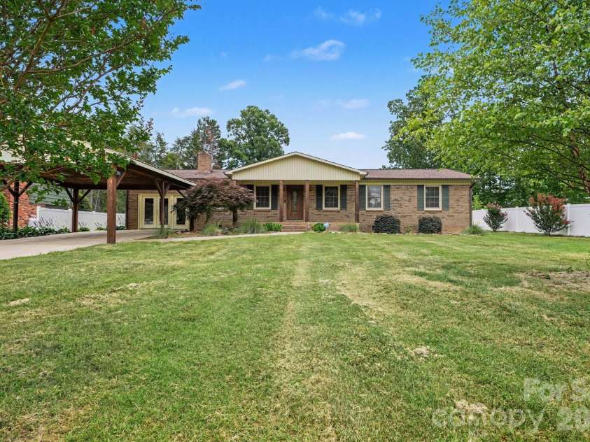 1138 Graham Street, Claremont, NC 28610.  MLS# CAR4399292, YatesRealty ID 34817. 