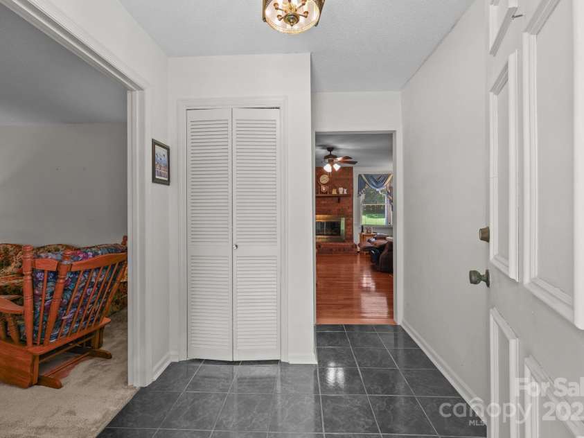 255 Quail Drive, Salisbury, NC 28147.  MLS# CAR4296842, YatesRealty ID 34817. 
