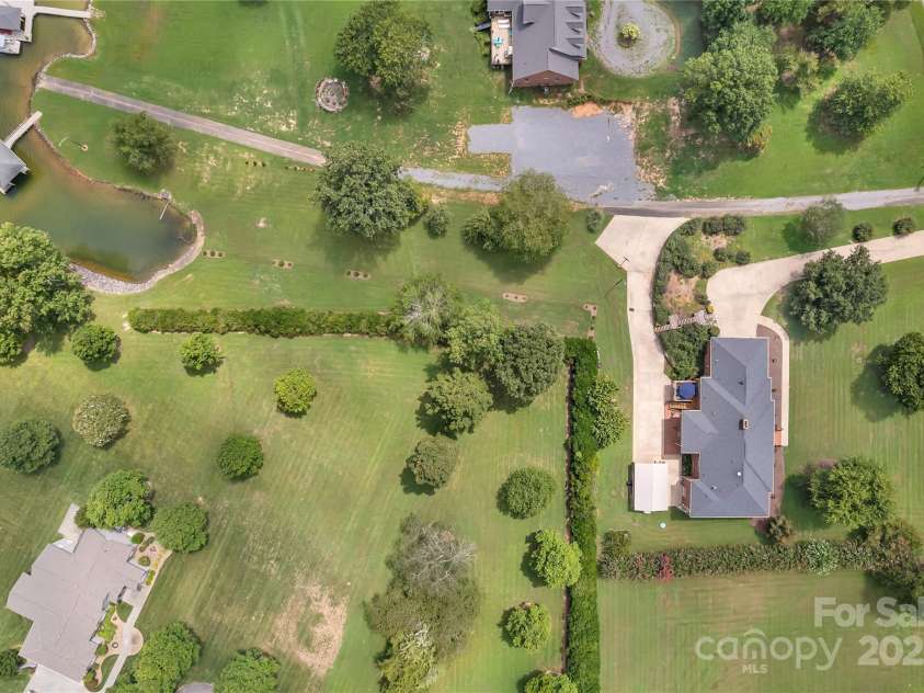 2207 Peninsula Avenue, Shelby, NC 28150.  MLS# CAR4294719, YatesRealty ID 34818. 