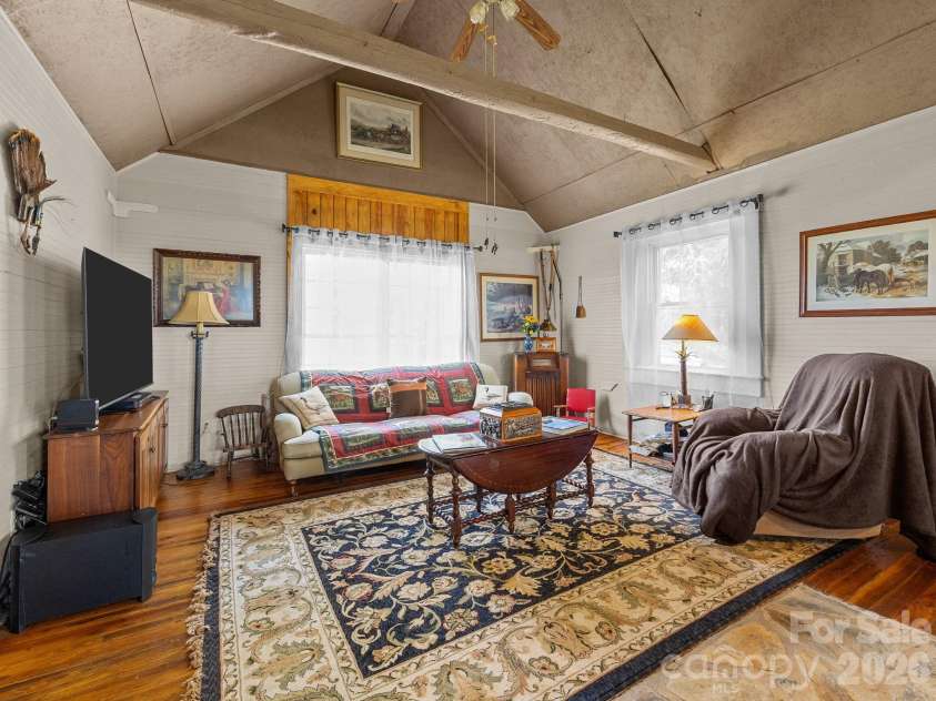232 Blue Mountain Lane, Tryon, NC 28782.  MLS# CAR4399846, YatesRealty ID 34818. 