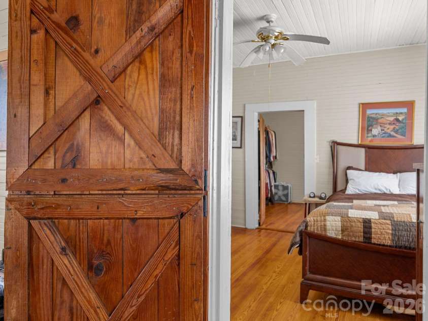 232 Blue Mountain Lane, Tryon, NC 28782.  MLS# CAR4399846, YatesRealty ID 34818. 