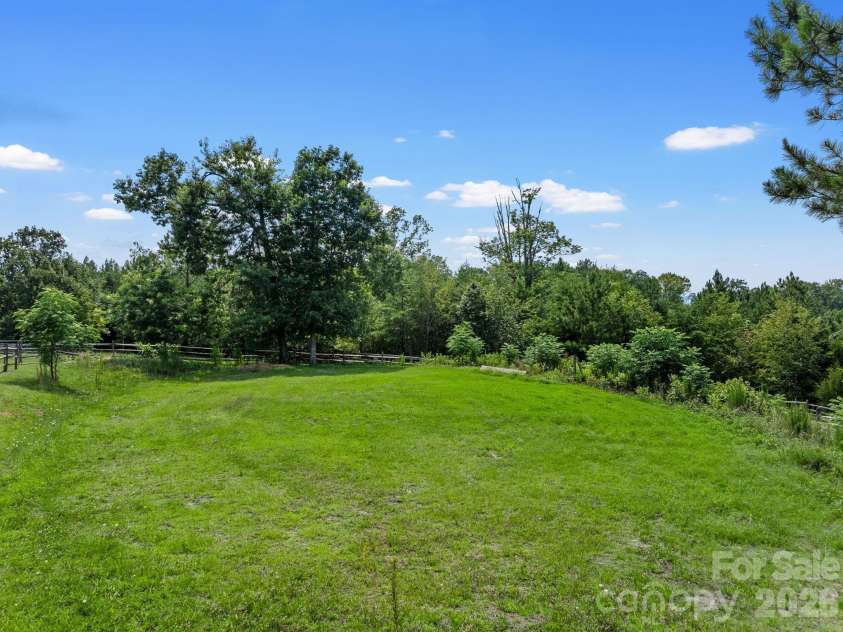 232 Blue Mountain Lane, Tryon, NC 28782.  MLS# CAR4399846, YatesRealty ID 34818. 
