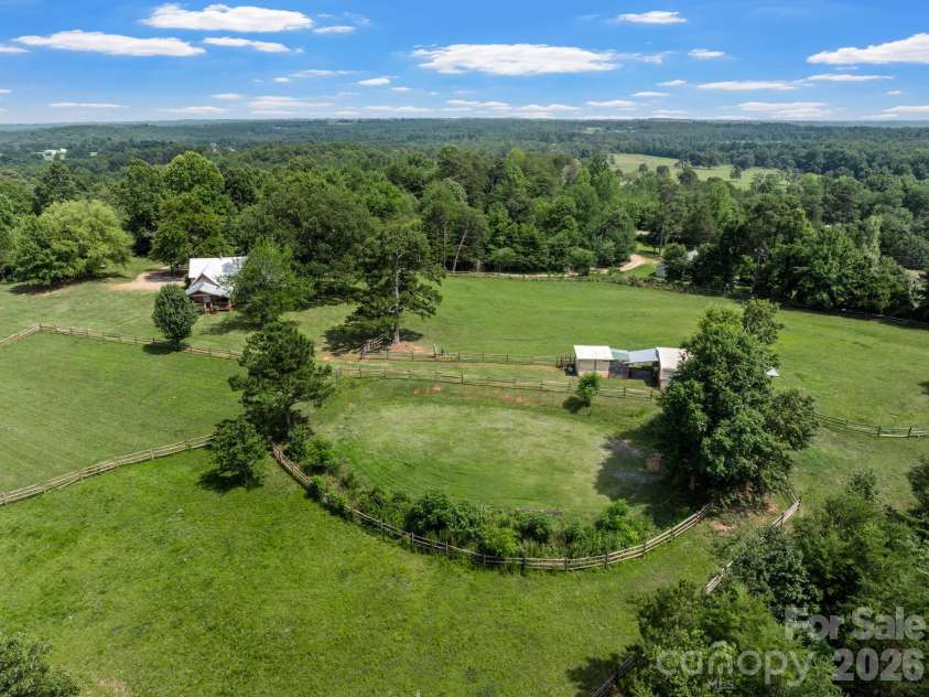 232 Blue Mountain Lane, Tryon, NC 28782.  MLS# CAR4399846, YatesRealty ID 34818. 