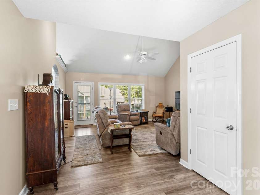 1918 Mcilwain Road, Lancaster, SC 29720.  MLS# CAR4399465, YatesRealty ID 34819. 