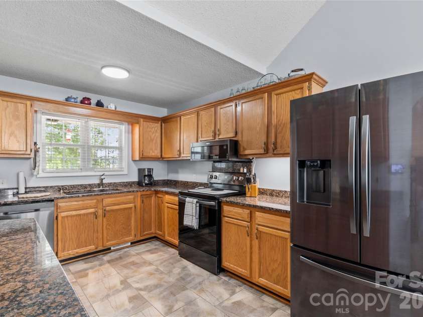 1918 Mcilwain Road, Lancaster, SC 29720.  MLS# CAR4399465, YatesRealty ID 34819. 