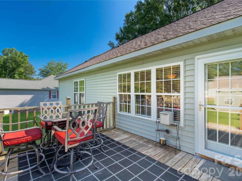1918 Mcilwain Road, Lancaster, SC 29720.  MLS# CAR4399465, YatesRealty ID 34819. 
