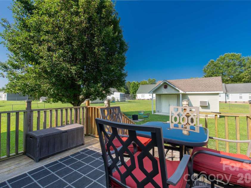 1918 Mcilwain Road, Lancaster, SC 29720.  MLS# CAR4399465, YatesRealty ID 34819. 