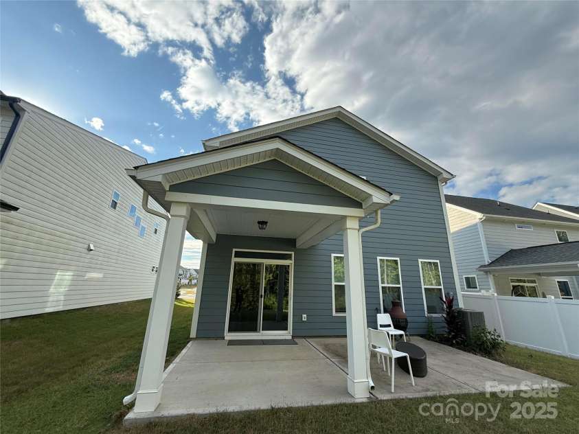 3869 Center Place Drive, Harrisburg, NC 28075.  MLS# CAR4327581, YatesRealty ID 3482. 