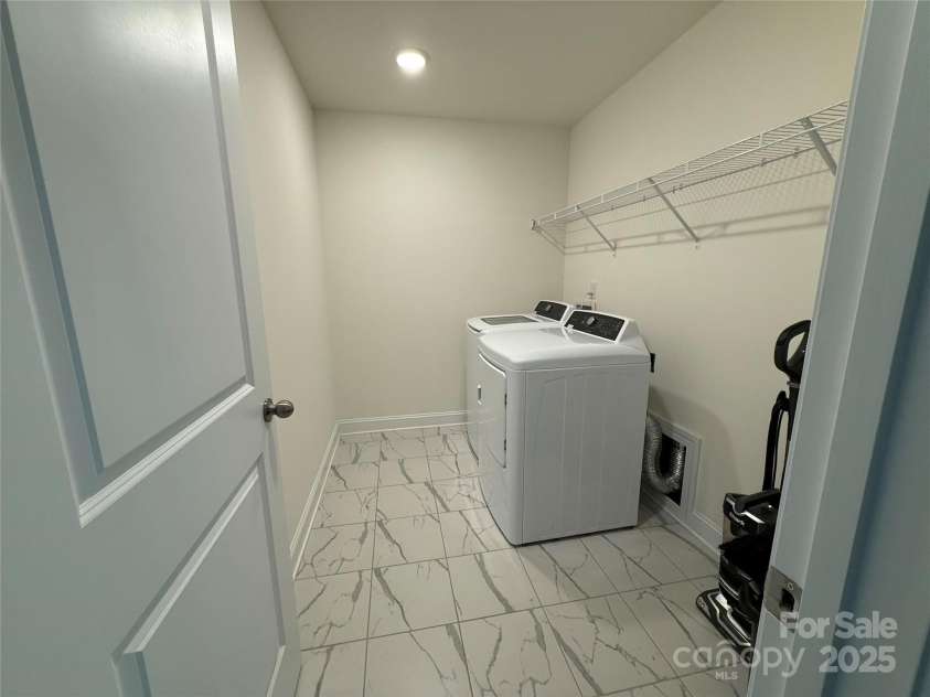 3869 Center Place Drive, Harrisburg, NC 28075.  MLS# CAR4327581, YatesRealty ID 3482. 