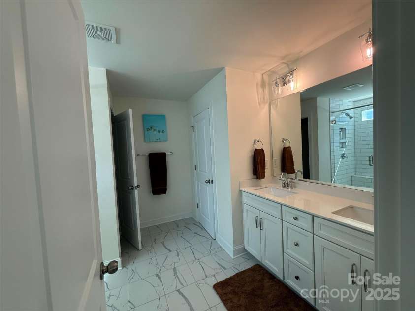 3869 Center Place Drive, Harrisburg, NC 28075.  MLS# CAR4327581, YatesRealty ID 3482. 