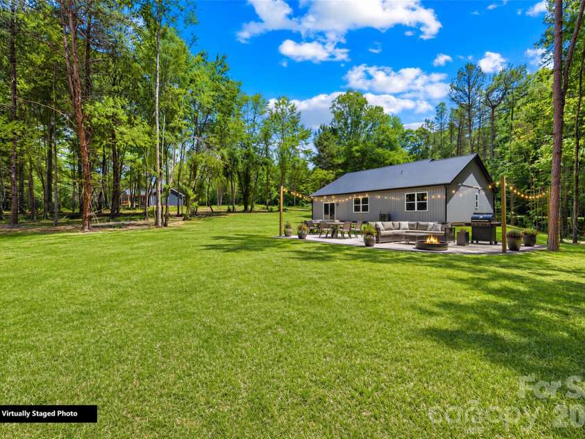 136 Coolbrook Road, Statesville, NC 28625.  MLS# CAR4363557, YatesRealty ID 34820. 