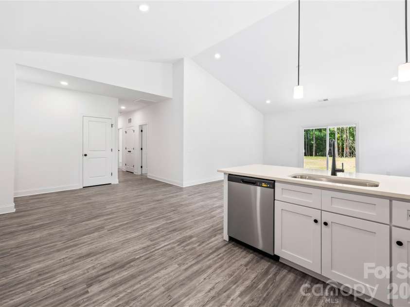 136 Coolbrook Road, Statesville, NC 28625.  MLS# CAR4363557, YatesRealty ID 34820. 