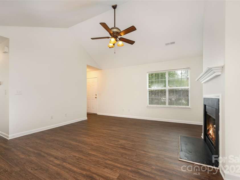 306 Cedarcroft Drive, Mooresville, NC 28115.  MLS# CAR4282328, YatesRealty ID 34821. 