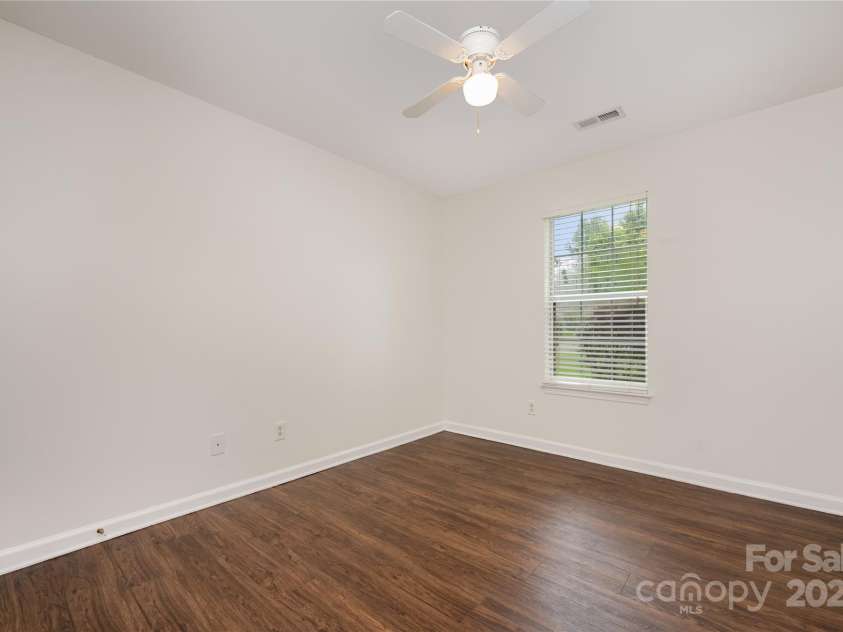 306 Cedarcroft Drive, Mooresville, NC 28115.  MLS# CAR4282328, YatesRealty ID 34821. 