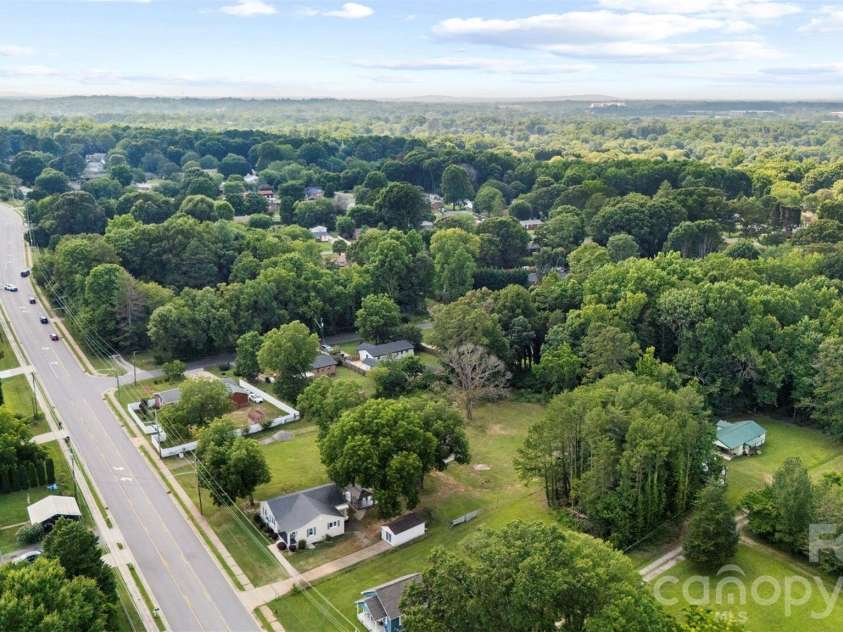 4558 Titman Road, Gastonia, NC 28056.  MLS# CAR4400061, YatesRealty ID 34825. 