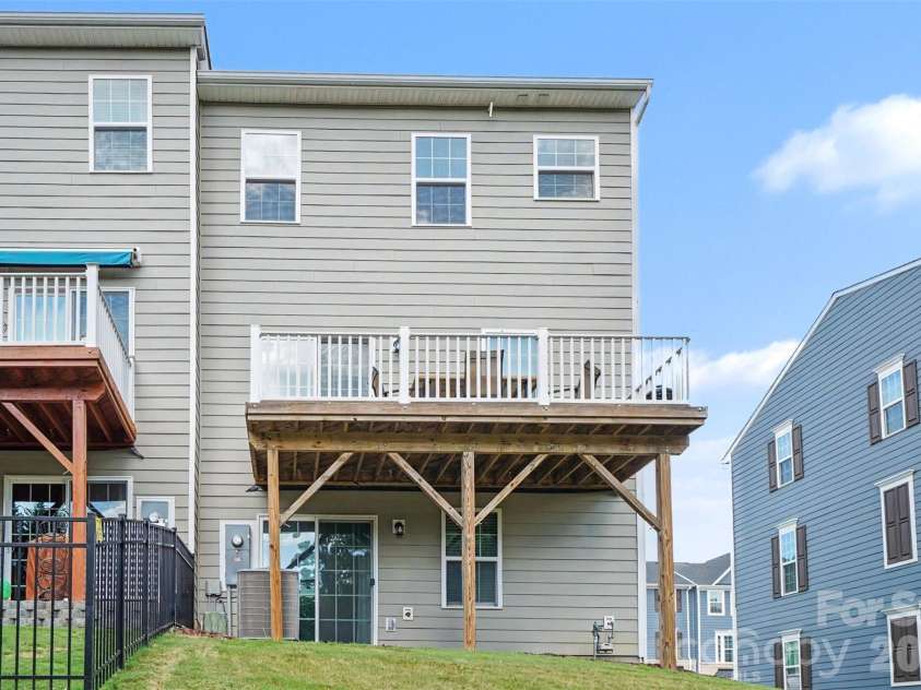 2139 Autumn Cyprus Avenue, Gastonia, NC 28054.  MLS# CAR4420854, YatesRealty ID 34827. 