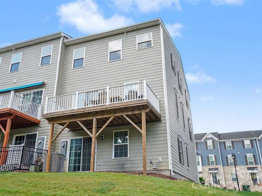 2139 Autumn Cyprus Avenue, Gastonia, NC 28054.  MLS# CAR4420854, YatesRealty ID 34827. 