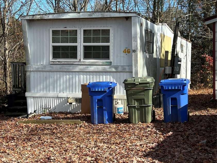 707 Duncan Hill Road, Hendersonville, NC 28792.  MLS# CAR4290954, YatesRealty ID 34827. 