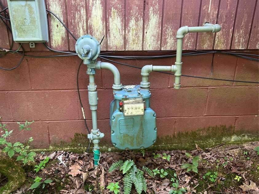 707 Duncan Hill Road, Hendersonville, NC 28792.  MLS# CAR4290954, YatesRealty ID 34827. 