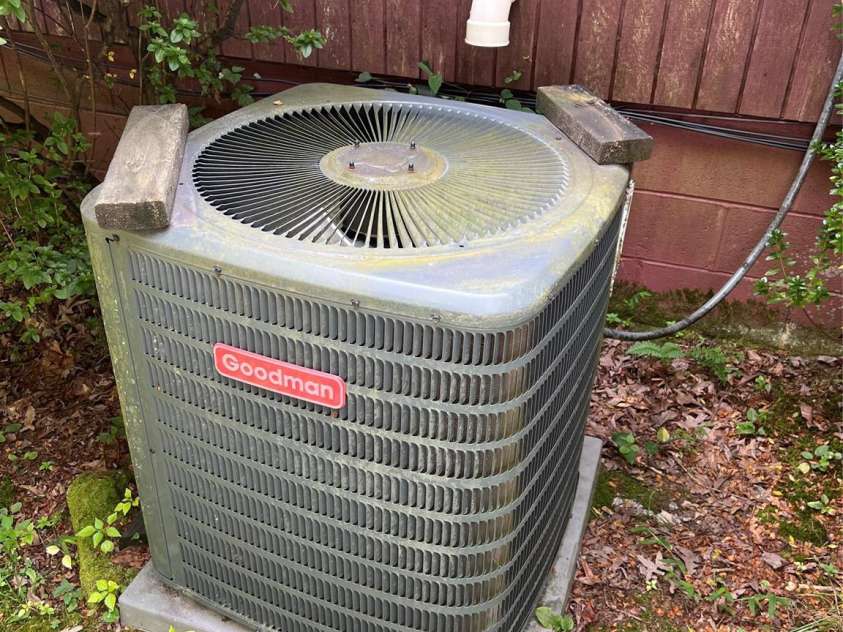 707 Duncan Hill Road, Hendersonville, NC 28792.  MLS# CAR4290954, YatesRealty ID 34827. 