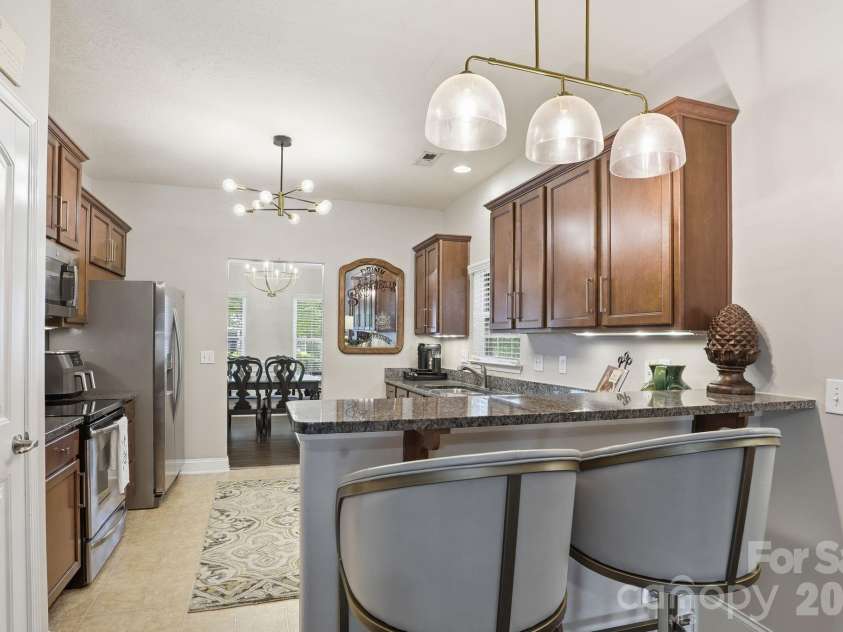2509 Glyncastle Way, Gastonia, NC 28056.  MLS# CAR4399747, YatesRealty ID 34828. 