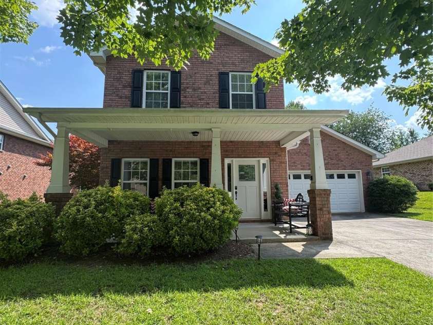 2509 Glyncastle Way, Gastonia, NC 28056.  MLS# CAR4399747, YatesRealty ID 34828. 