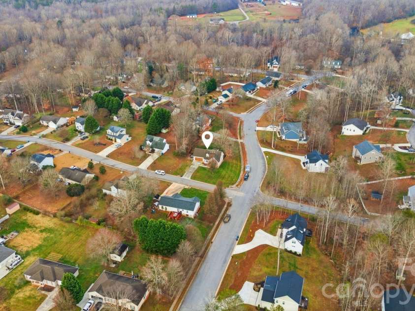 122 Valley Glen Drive, Troutman, NC 28166.  MLS# CAR4328688, YatesRealty ID 3483. 