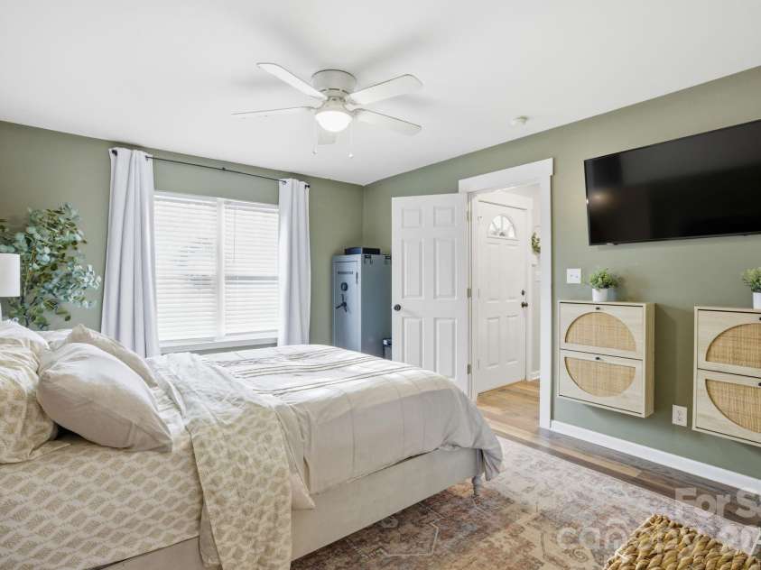 122 Valley Glen Drive, Troutman, NC 28166.  MLS# CAR4328688, YatesRealty ID 3483. 