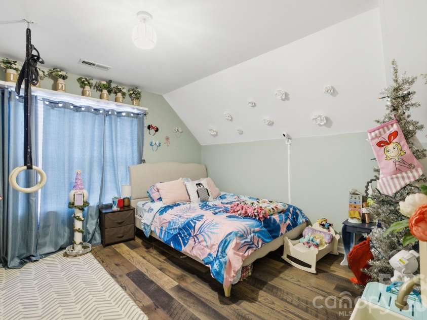 122 Valley Glen Drive, Troutman, NC 28166.  MLS# CAR4328688, YatesRealty ID 3483. 