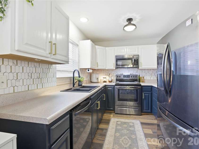 122 Valley Glen Drive, Troutman, NC 28166.  MLS# CAR4328688, YatesRealty ID 3483. 